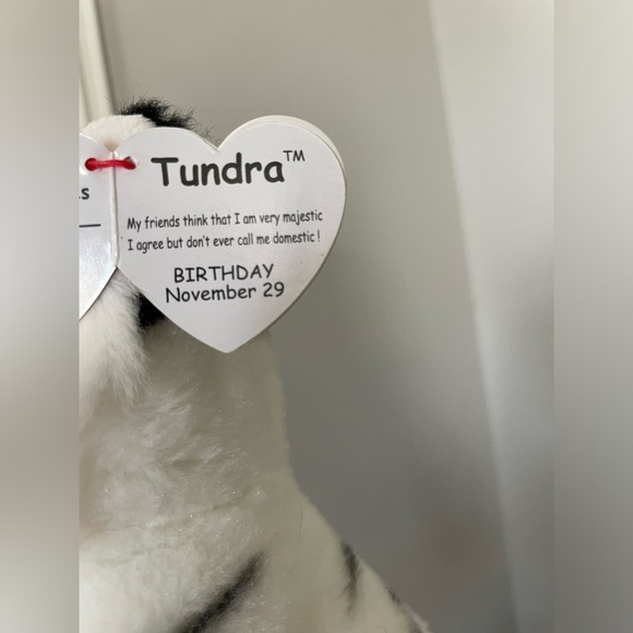 TY Beanie Babies Tundra White and Black Stuffed Tiger 6” - Picture 5 of 8